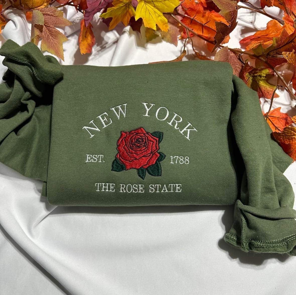 New York the rosé Estate embroidered Sweatshirt, New York embroidered crewneck. Minimalist Women clothing, New York Rose hoodie