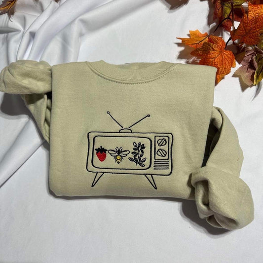 Retro TV embroidered sweatshirt; Bee retro TV embroidered crewneck. Y2K TV style sweater. gift for her/him; gift for mom