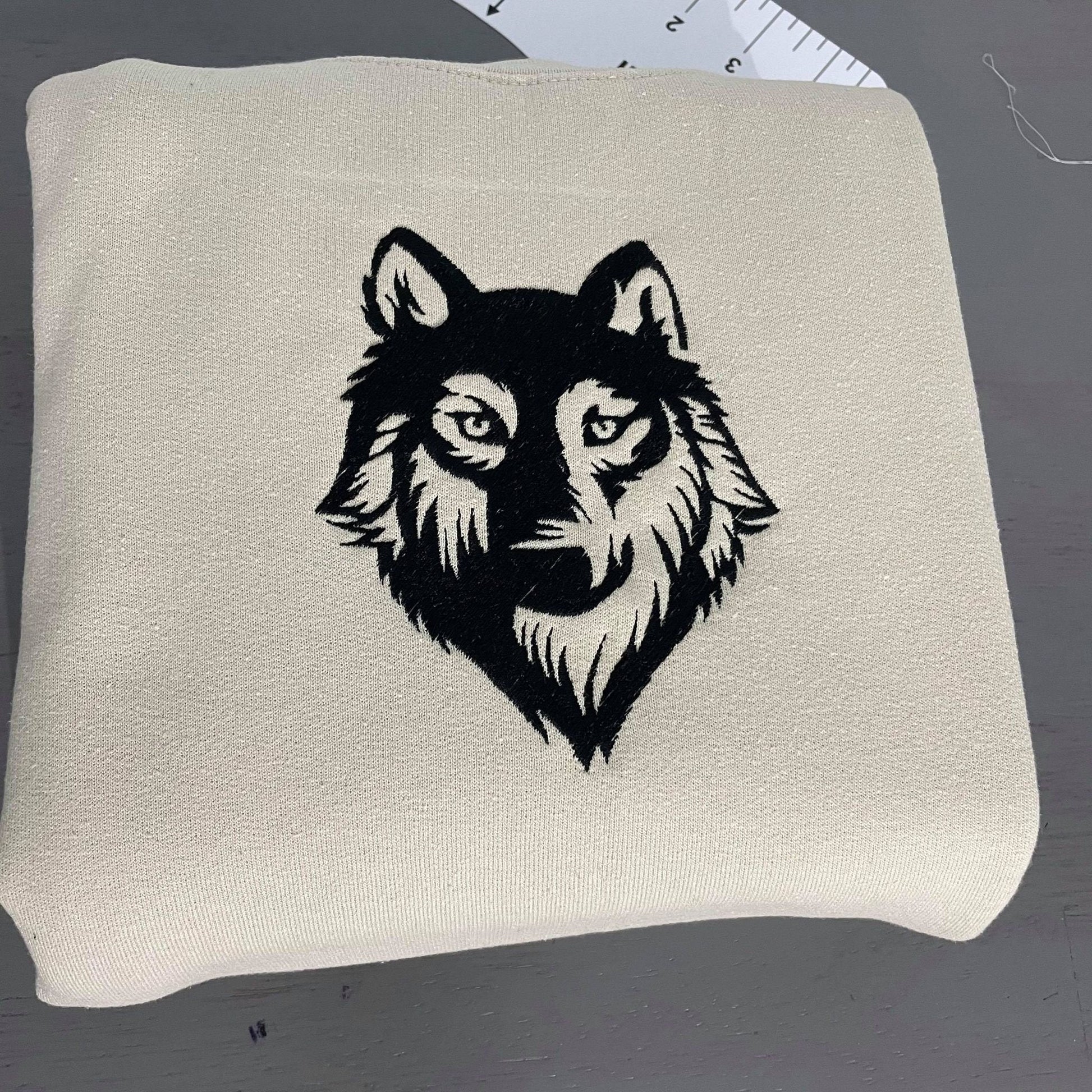 New Trend Wolf Embroidered Sweatshirts - MrEmbroideryGifts