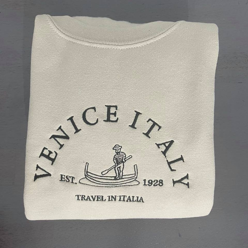 Venice Italy embroidered sweatshirt; Travel in Italia embroidered crewneck; custom embroidered sweatshirt; gift for crewneck - MrEmbroideryGifts