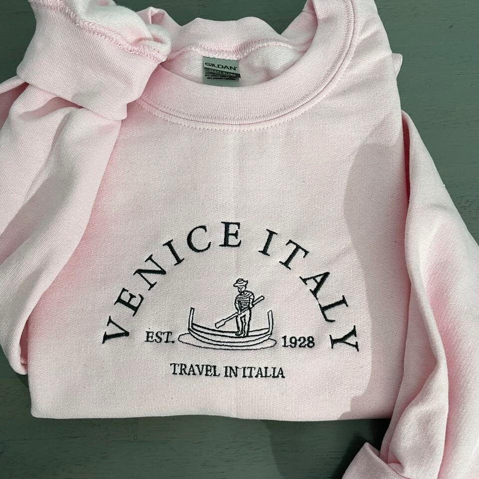 Venice Italy embroidered sweatshirt; Travel in Italia embroidered crewneck; custom embroidered sweatshirt; gift for crewneck - MrEmbroideryGifts